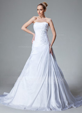 A-Line/Princess Sweetheart Court Train Taffeta Wedding Dress With Ruffle Lace Beadwork (002000827)