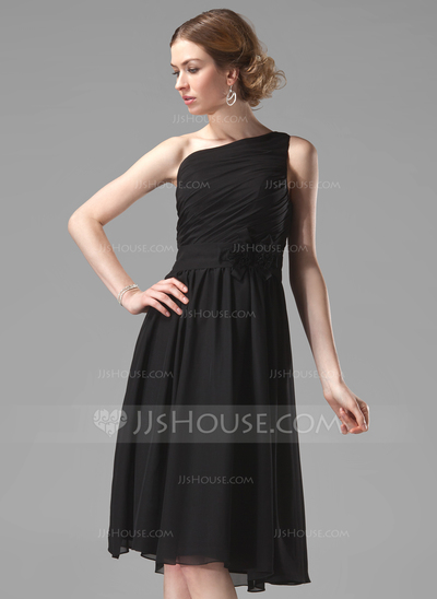 A-Line/Princess One-Shoulder Knee-Length Chiffon Bridesmaid Dress With Ruffle Flower(s) (007004118)