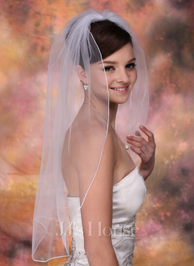 Wedding Veils (006003760)