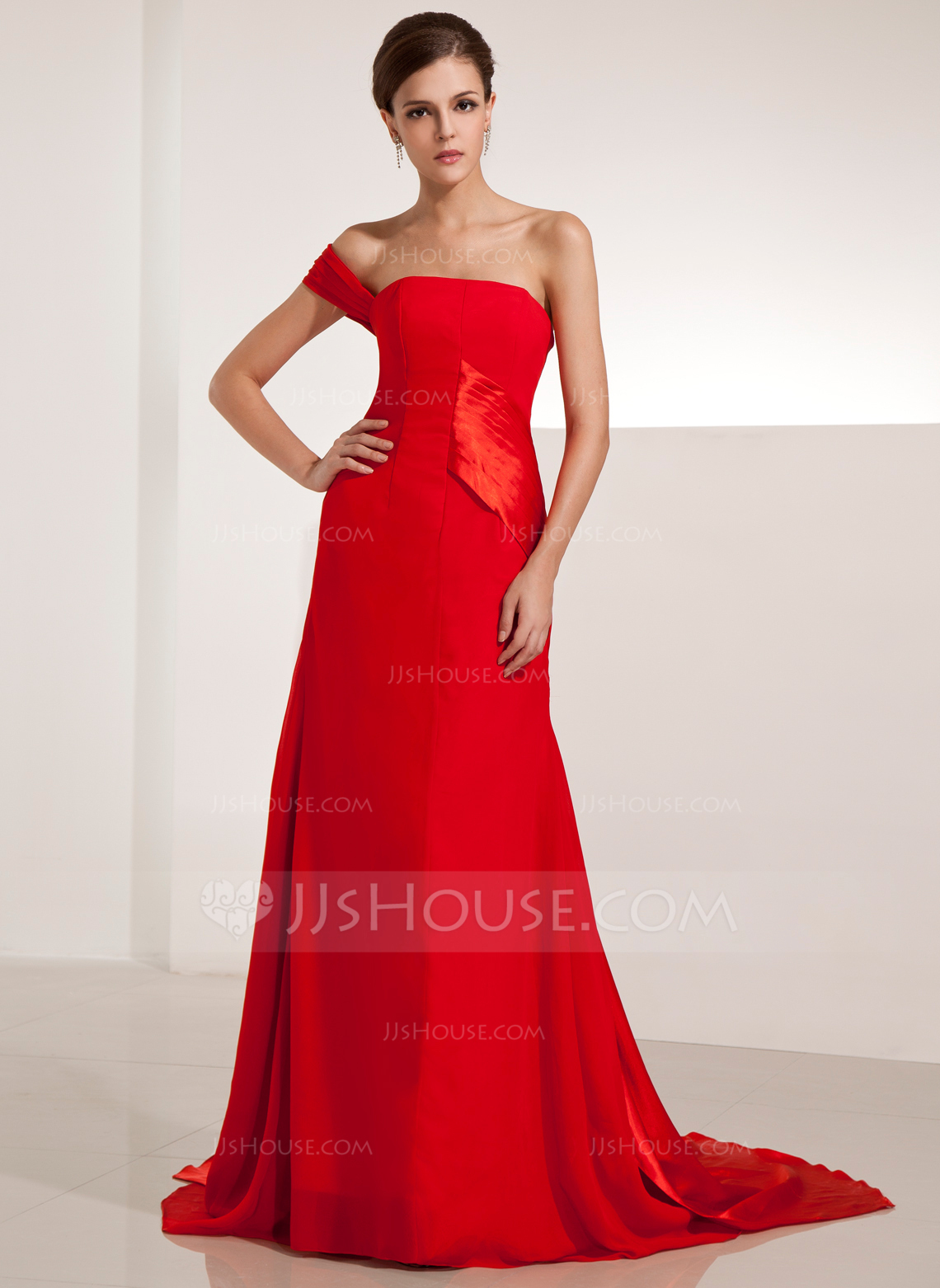ALine/Princess OneShoulder Court Train Chiffon Evening Dress With