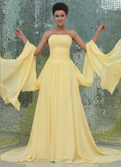 A-Line/Princess Strapless Watteau Train Chiffon Prom Dress With Ruffle Beading (018017405)