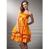 Empire Strapless Knee-Length Taffeta Homecoming Dress With Ruffle (022020874)