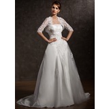 A-Line/Princess Strapless Court Train Satin Tulle Wedding Dress With Ruffle Lace Beadwork (002011534)