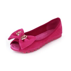 Leatherette Flat Heel Closed Toe Flats With Bowknot (086026218)