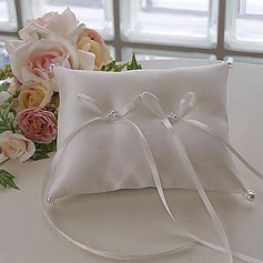 Ring Pillow In White Satin With Bow And Faux Pearl(103018311)
