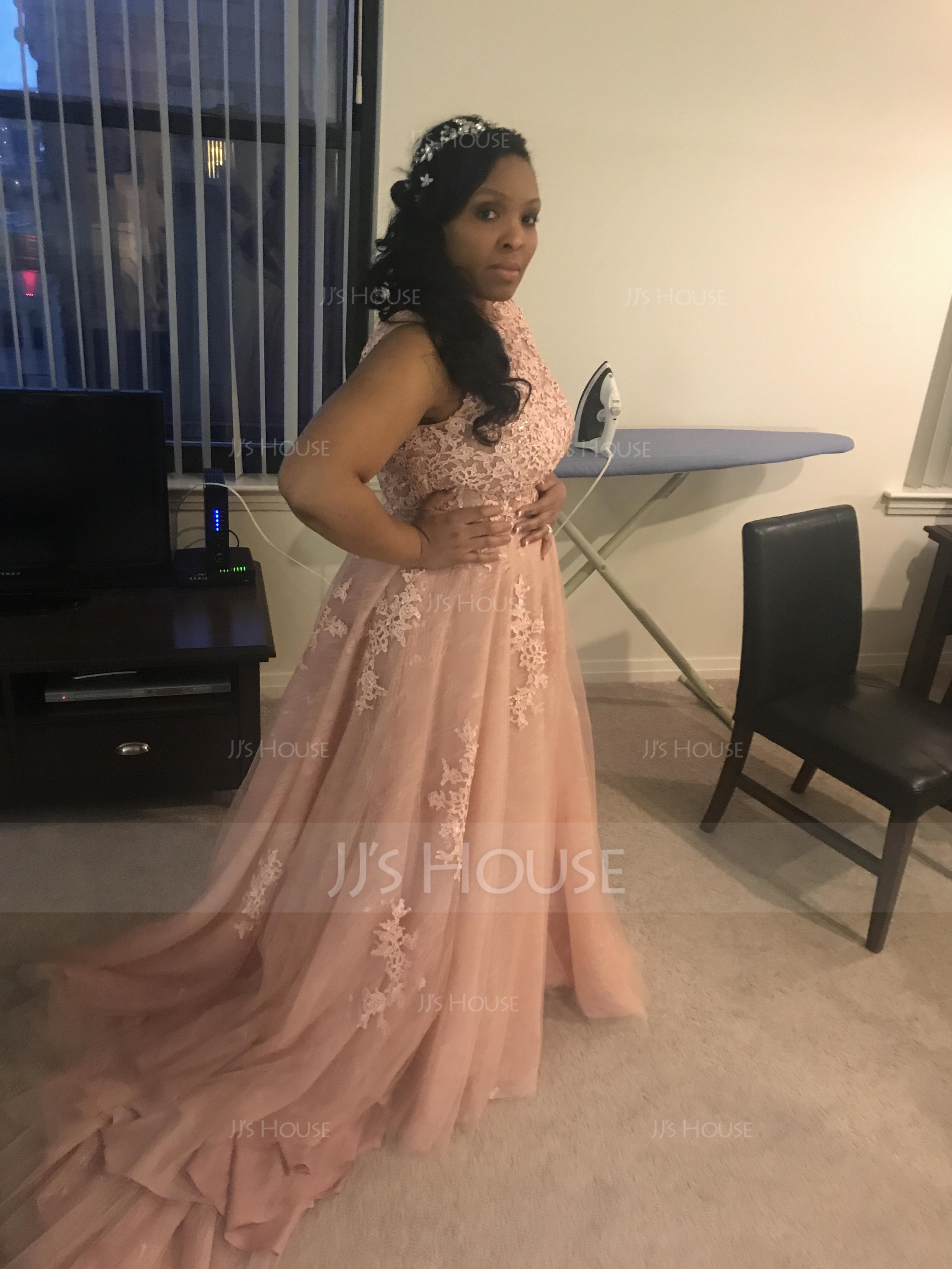 A-Line/Princess Scoop Neck Court Train Tulle Lace Evening Dress With Beading (017093495)